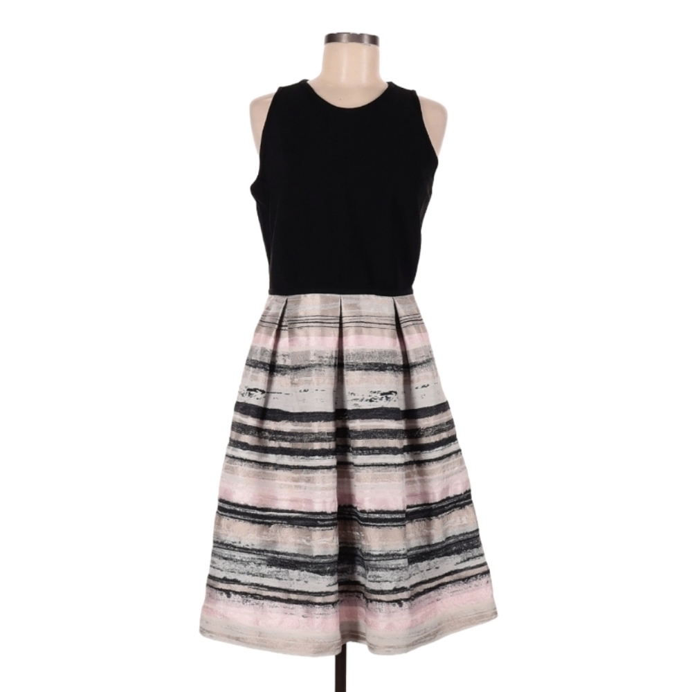 Carmen Marc Valvo Sleeveless‎ Dress Size 8